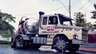 1990: freios ABS no Brasil. 